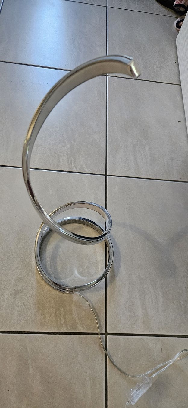 Lampade: Tischlampe – Usato da Rüti ZH venduto da nad_tvx8 1