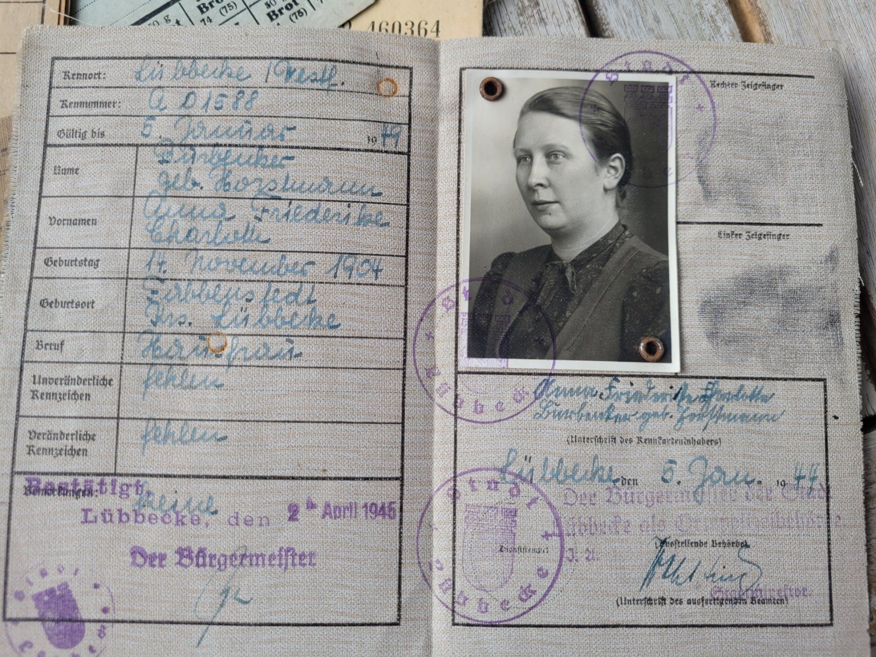 Armi bianche: Deutsches Reich, Dokumenten Lot – Usato da Kriens venduto da KTP 3