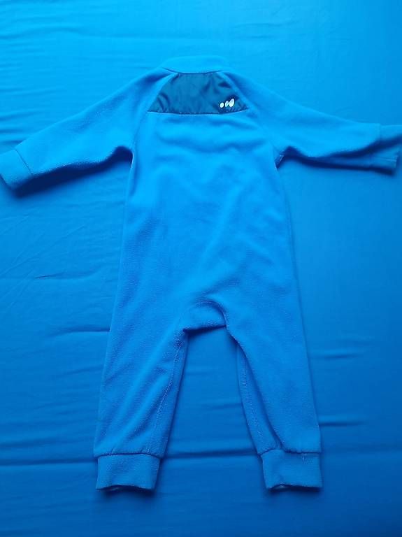 Lotti & Set di vestiti: combinaison polaire decathlon 18-24 mois  – Usato da Vevey venduto da gui_9x5l 1