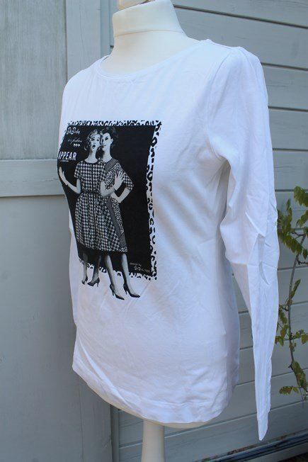 Tops: Sweat blanc motif & strass noir – Neuf (Voir description) à Agiez par chouchanelle 8
