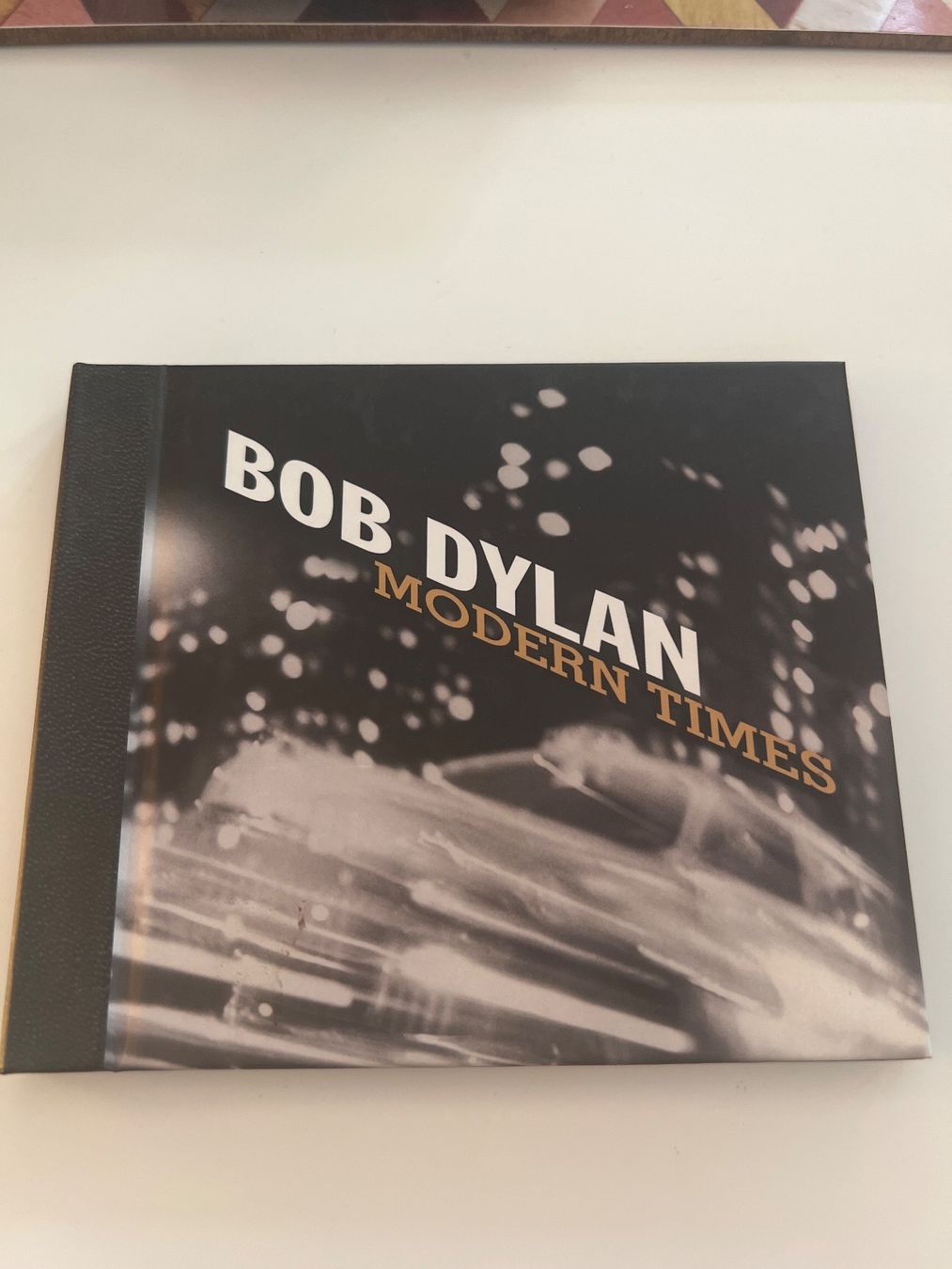 CDs: CD+DVD BOB DYLAN « Modern Times » LIMITED EDITION – D'occasion à Bouveret par Feelgoodtrading