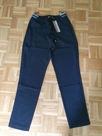 neue schwarze Hose vom Odeon