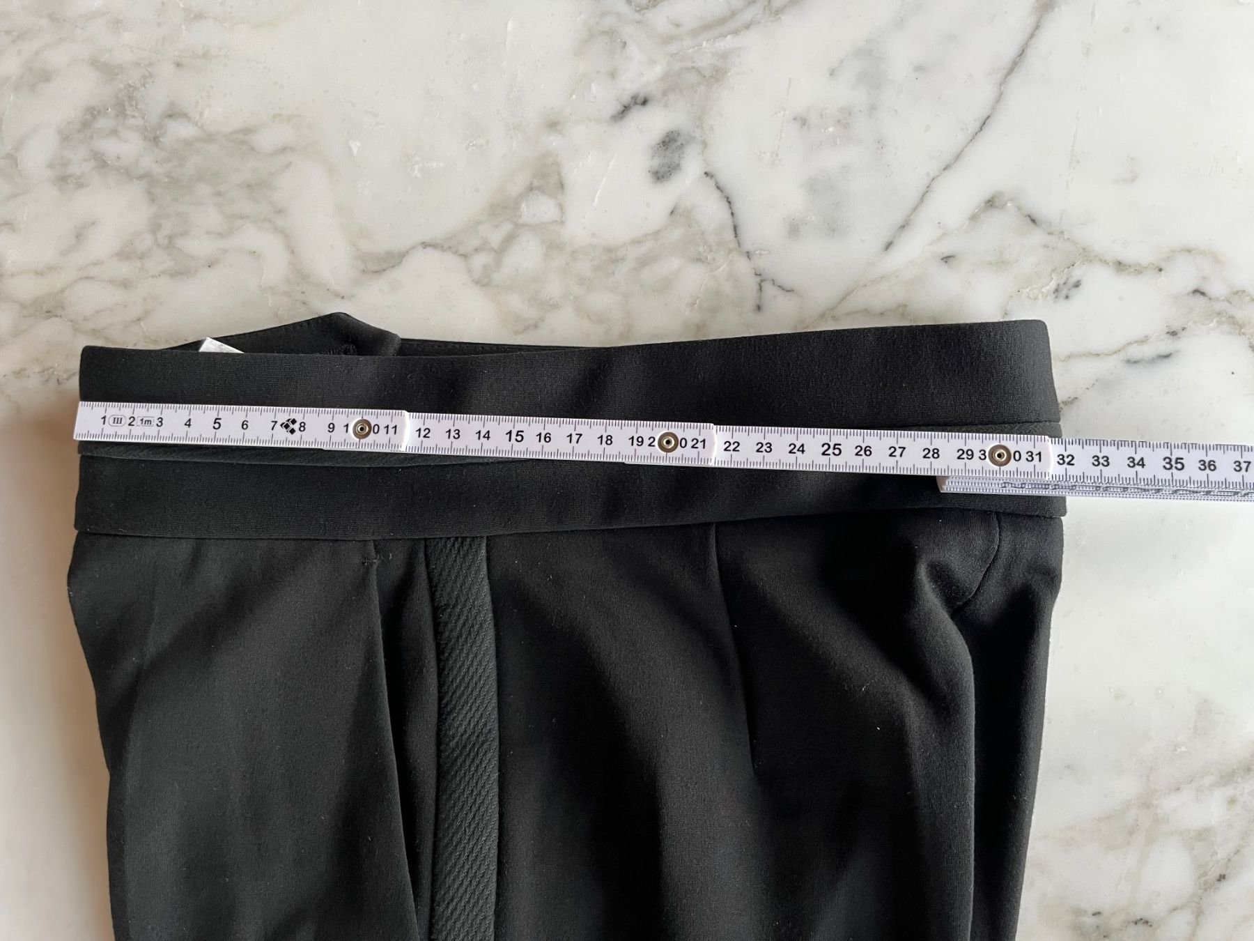 Sandro Pantaloni: Sandro, Hose, schwarz – Usato da Bern venduto da cubus01 1