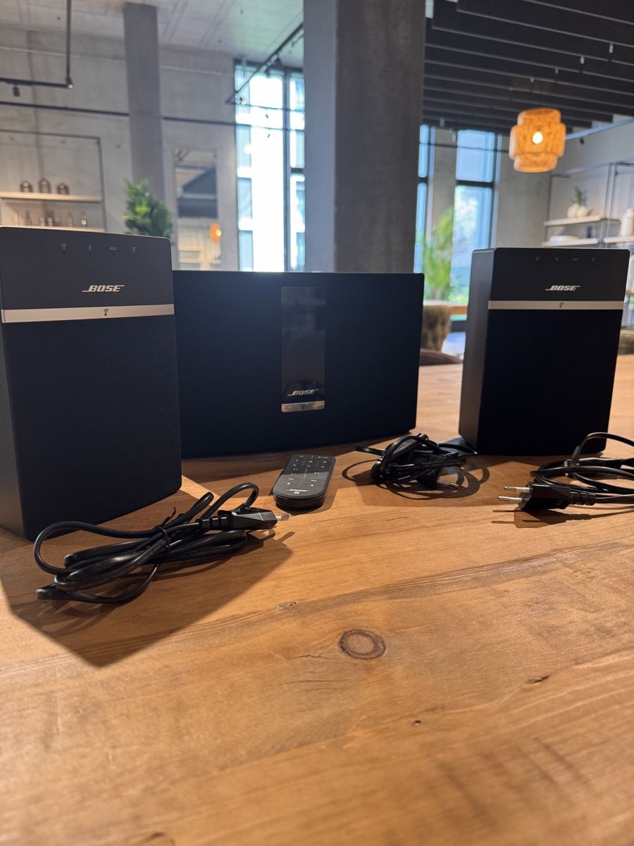 Bose Haut-parleurs: Bose SoundTouch Set 2x ST10 + ST20 III + FB – D'occasion à Killwangen par MartinD.
