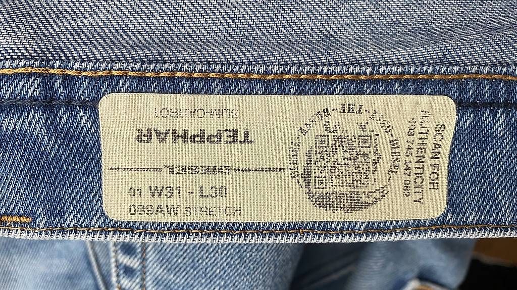Diesel Jeans: Diesel Jeans – Usato da Zollikofen venduto da eli_lk2p 1