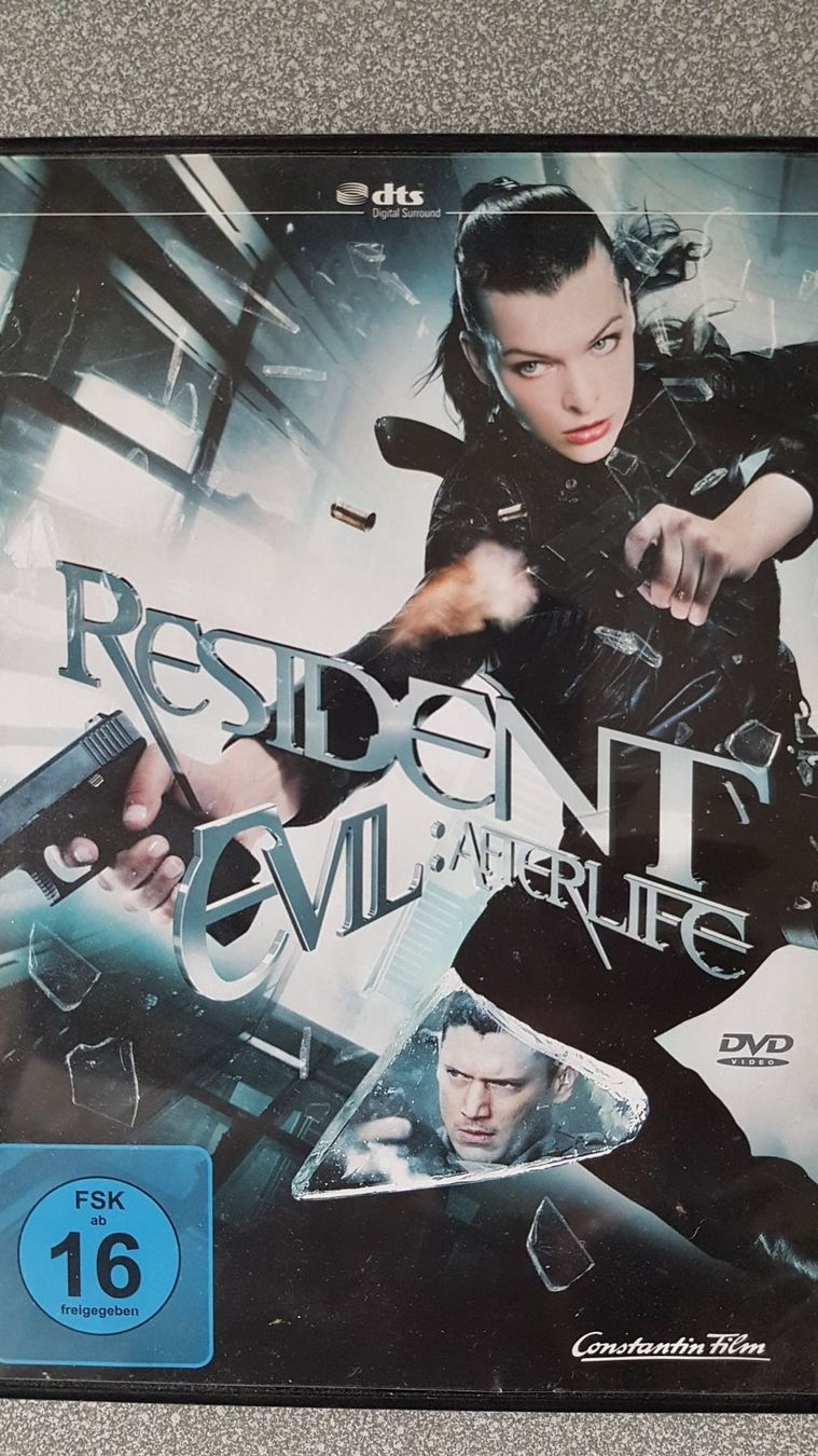 Tutti i DVDs: DVD Resident Evil: Afterlife – Usato da Oetwil am See venduto da fineli2
