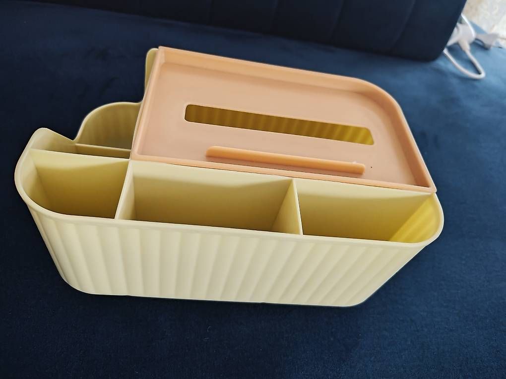 Contenitori & Simili: New Tissue Box / Organizer – Usato da Breitenbach venduto da Beatrice_20nov 1