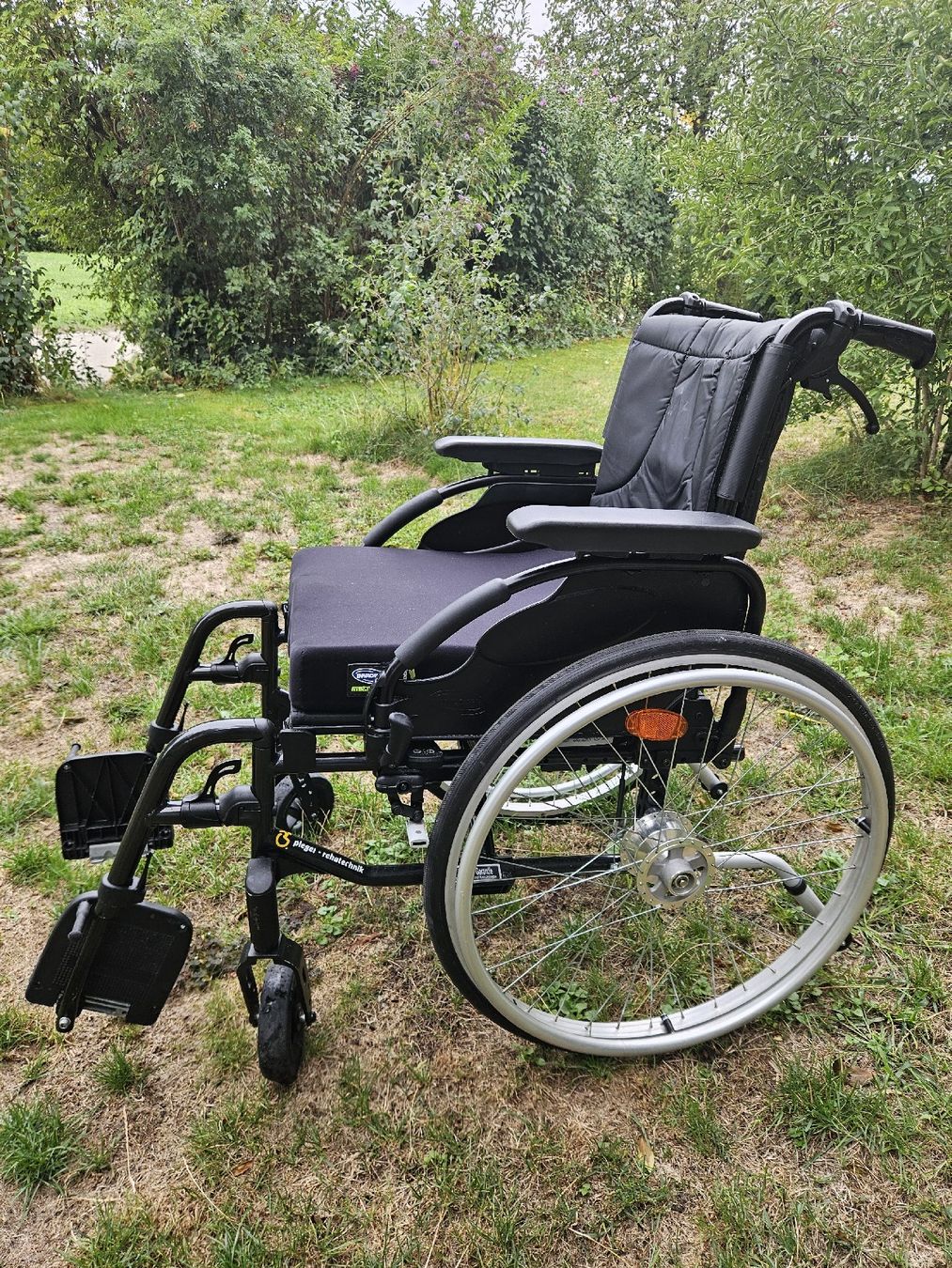 Rollstühle: Rollstuhl klappbar invacare – Gebraucht aus Illnau von hei_xfr5 3