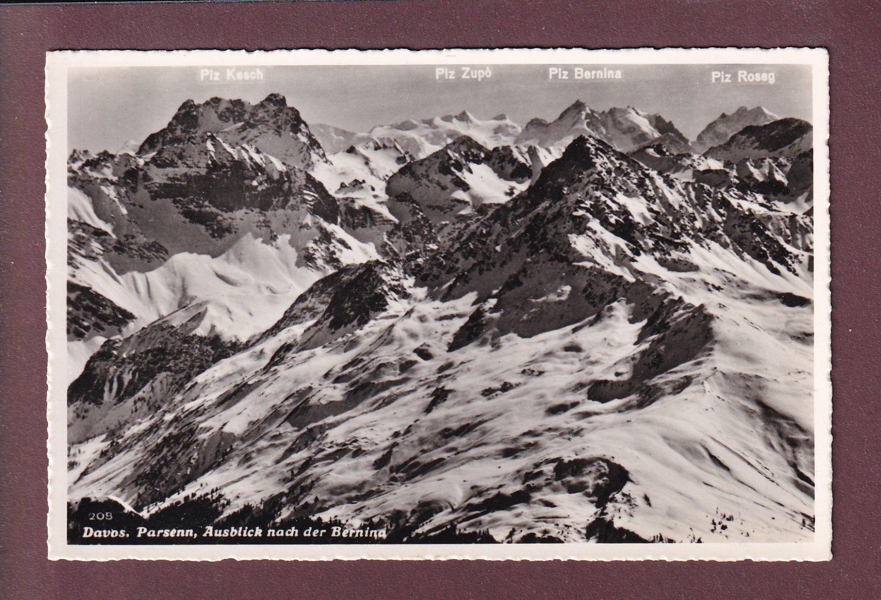Cartoline postali: DAVOS - Parsenn - Ausblick nach Bernina – Usato da Pully venduto da nicecards