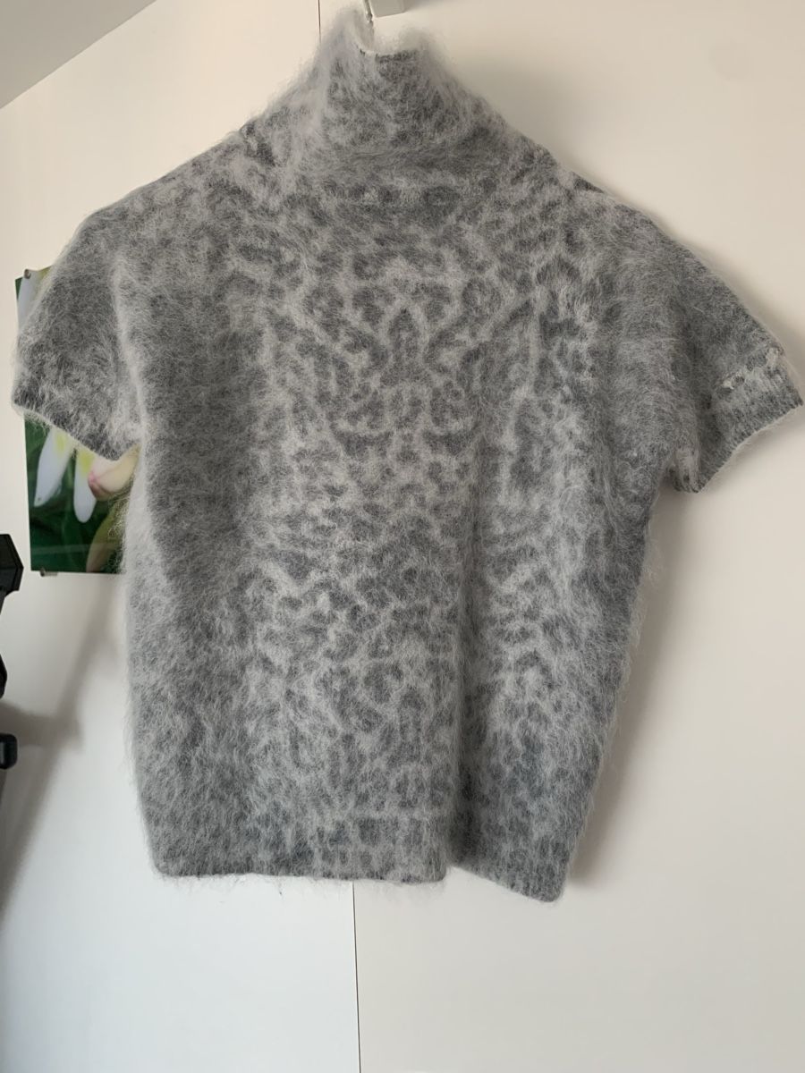 Maglioni & Felpe: VALENTINO Angora Set Cardigan + Pullover Grau Leo, S – Usato da Affoltern am Albis venduto da Monica32 3