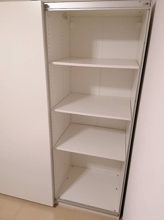 Ikea Armadi: Ikea-Schrank, 150x66x201cm, weiss – Usato da Steffisburg venduto da superchivo 2