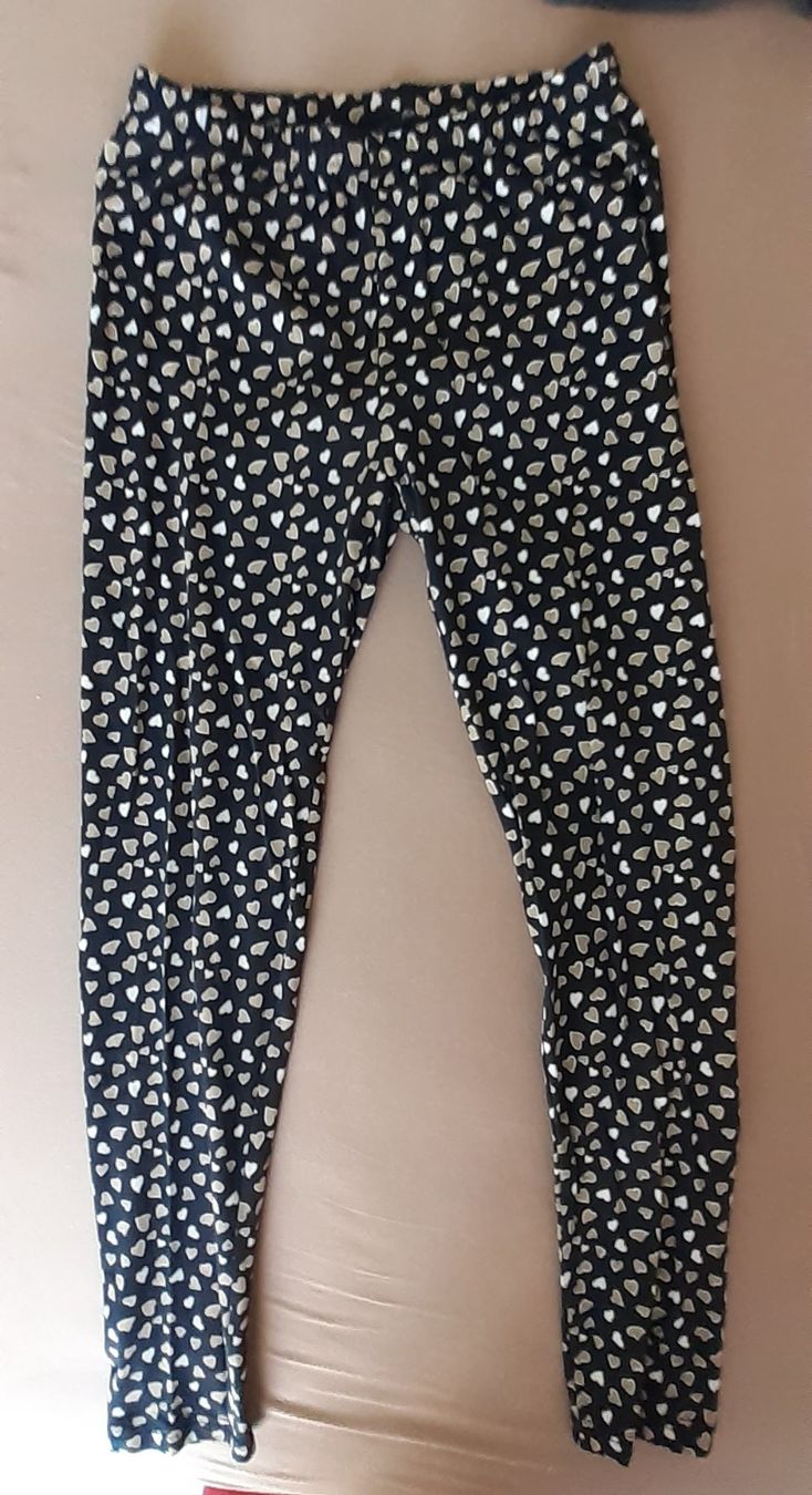 Leggings: Neue Leggins, peppig mit Herzchenmotiv_M – Nuovo e nell'imballaggio originale da Staufen venduto da Silbermond1A