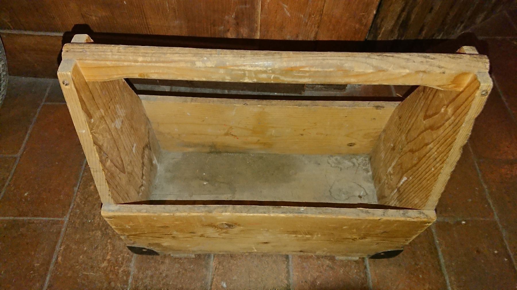 Casse di trasporto: Boîte à Outils – Usato da Cortaillod venduto da signep 2