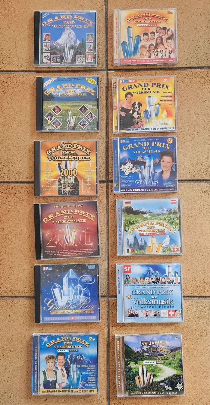 CD: Grand Prix der Volksmusik, 12 CD's – Usato da Kriens venduto da Chilimaus0