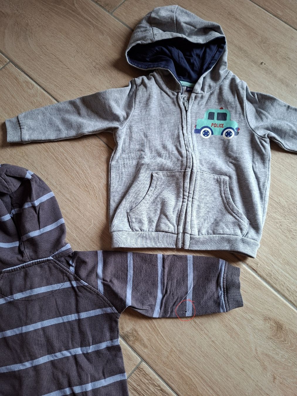 Ensembles coordonnés: Kleiderpaket Junge Gr.86 – D'occasion à Schüpfheim par lin_p7wr 4
