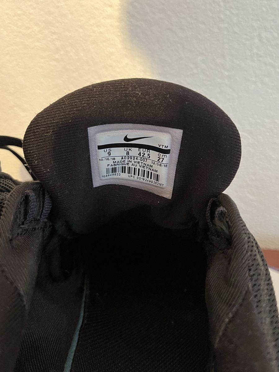 Nike Scarpe da uomo: Nike Air Max 720 Taille 42.5 – Usato da etagnières venduto da isoz01 3