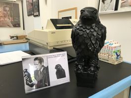 1:1 Maltese Falcon Movie prop Replika Humphrey Bogart 1:1
