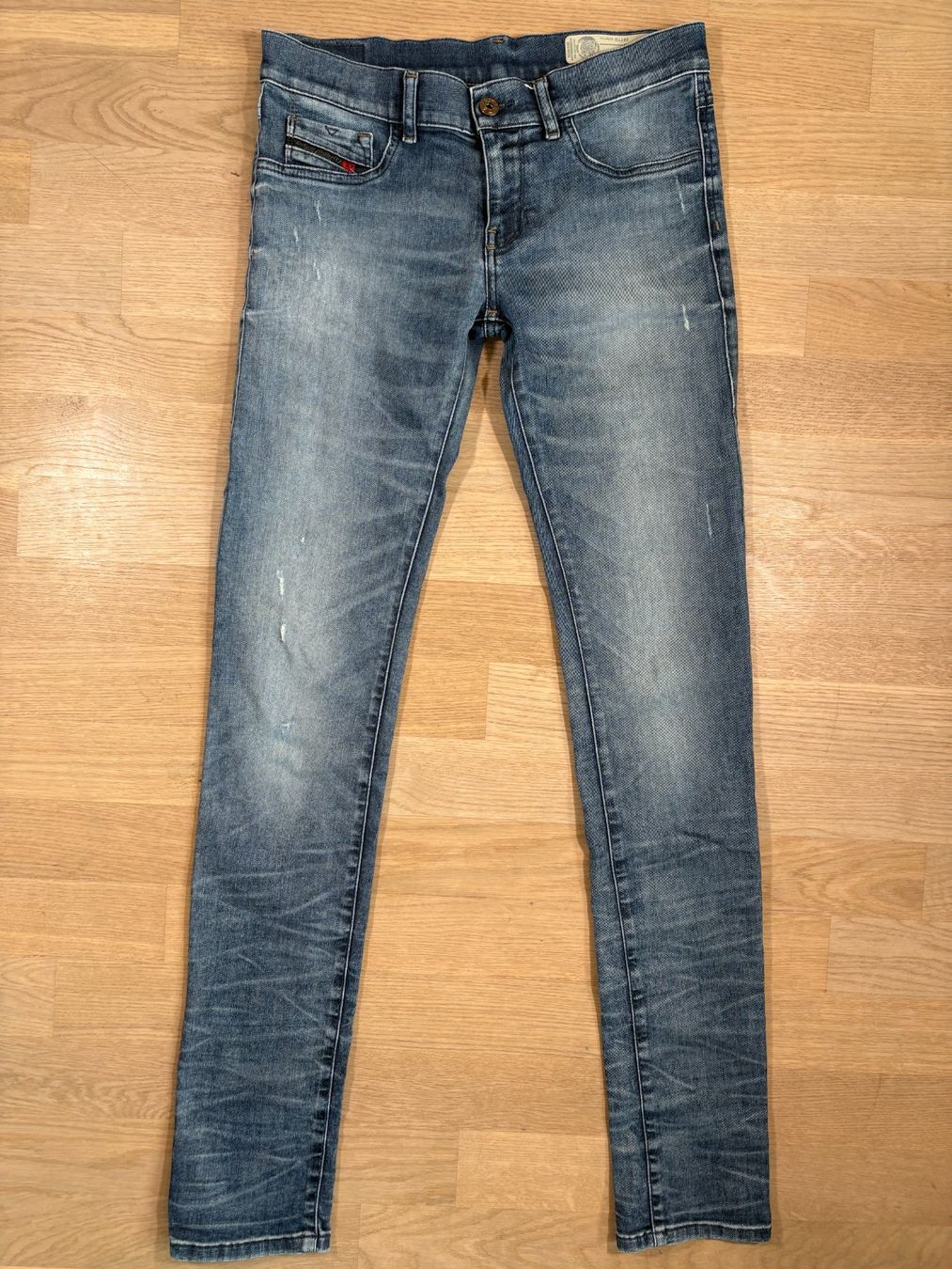 Diesel Jeans: Diesel Livier Stretch Jeans – Usato da Elgg venduto da Jo_Naj