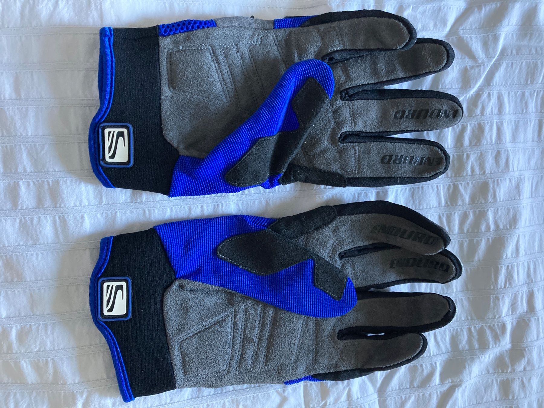 Scott Gants & mitaines : Paire de gants Scott – D'occasion à Genthod par daz_world 1