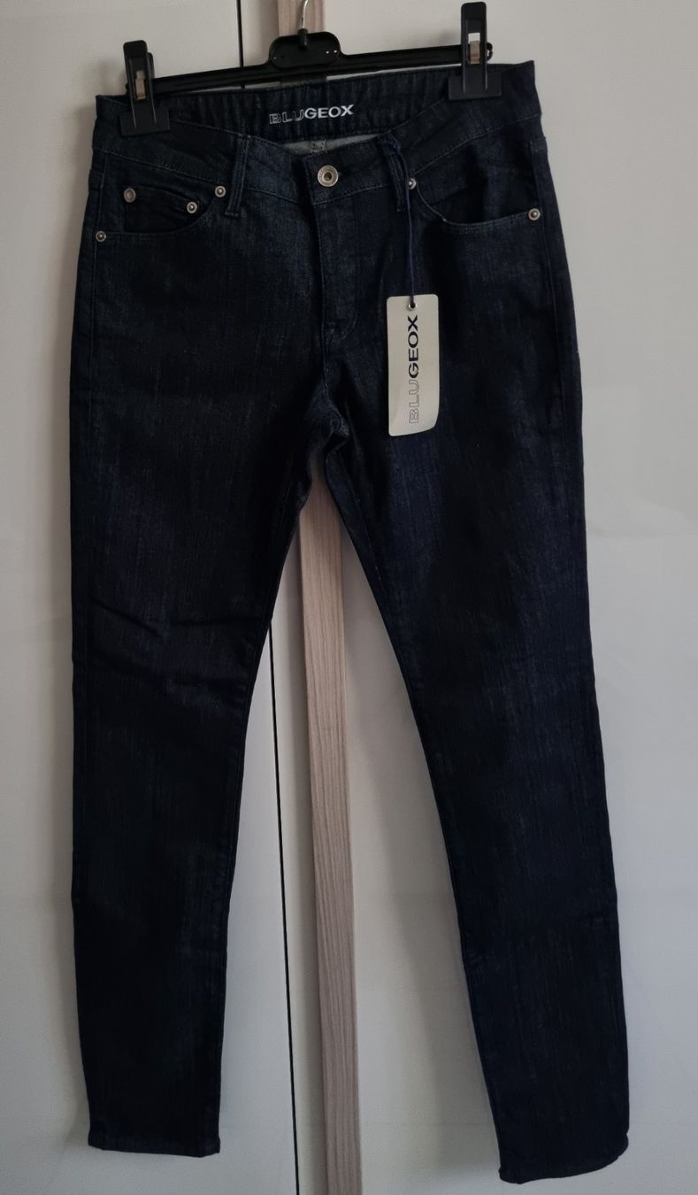 Jeans: Jeans Geox – Neu und originalverpackt aus Arbedo von Gyn