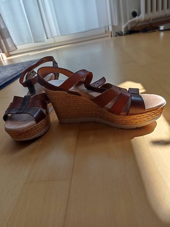 Scarpe da donna: Leder Espadrilles Grösse 36 – Usato da Zürich venduto da Hund_2000 1