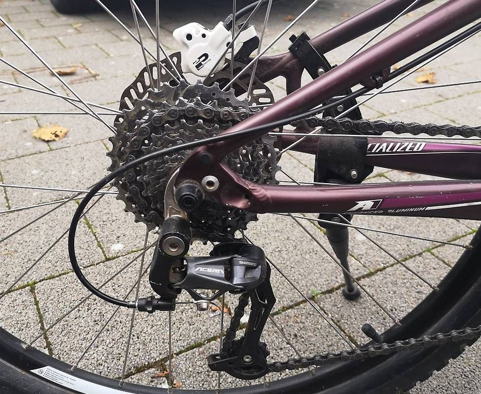 Vélos: Mountainbike Specialized – D'occasion à Tentlingen par  3