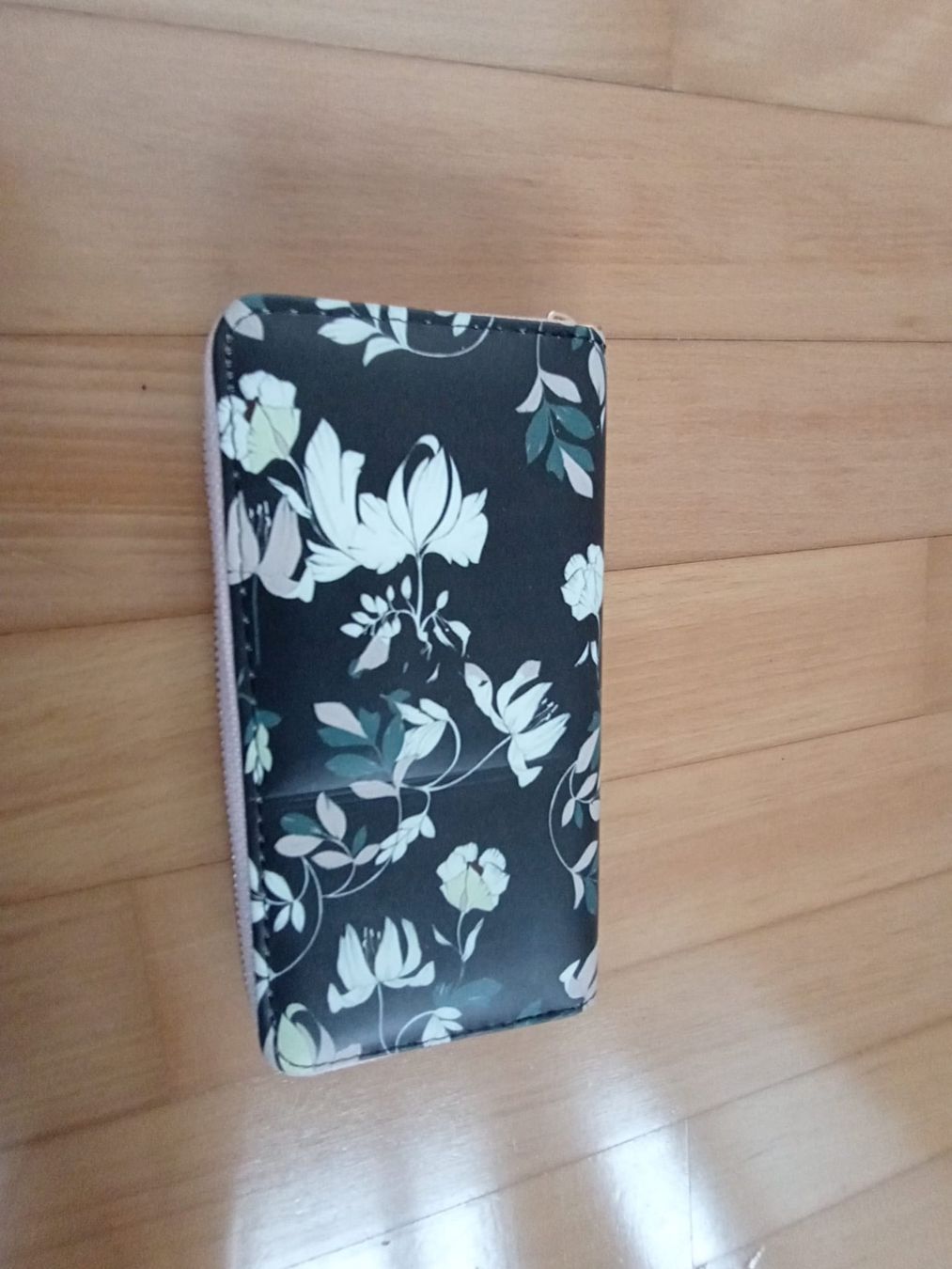 Portamonete: Grosses Portemonnaie Brieftasche Blume – Nuovo e nell'imballaggio originale da Wädenswil venduto da Mirm1.0