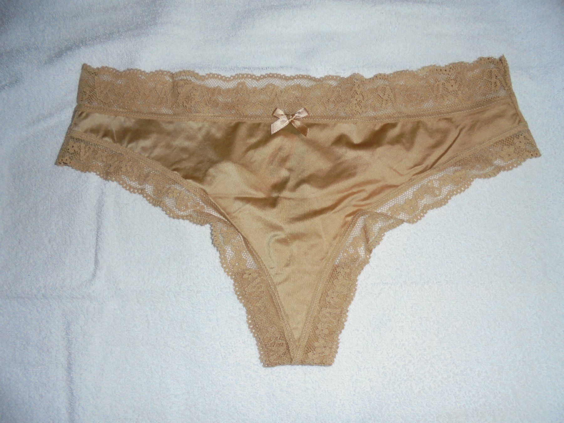 Victoria's Secret Altra biancheria intima: VICTORIA'S SECRET THONG, L, NEU – Nuovo e nell'imballaggio originale da Aarau Rohr venduto da PinkSchwein