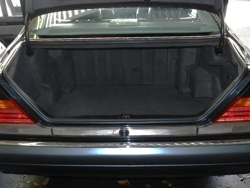 Mercedes-Benz Autos: Oldtimer Mercedes- Benz S 280 1994er – D'occasion à Emmenbrücke par Ulisse-22 7