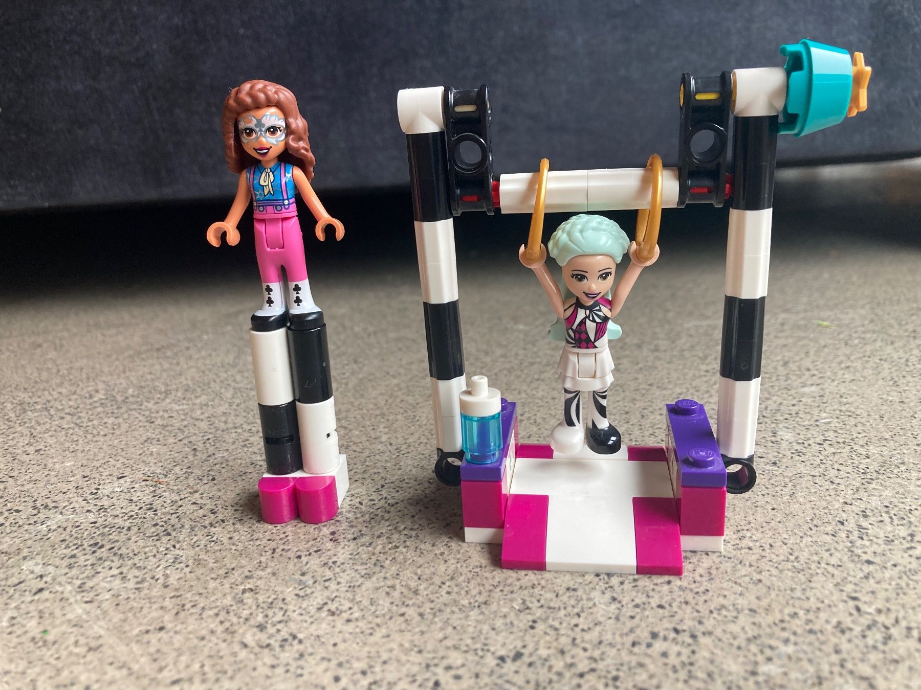 Lego Giocattoli: Lego Friends Magische Akrobatikshow – Usato da Walenstadt venduto da mountaingirl30 1