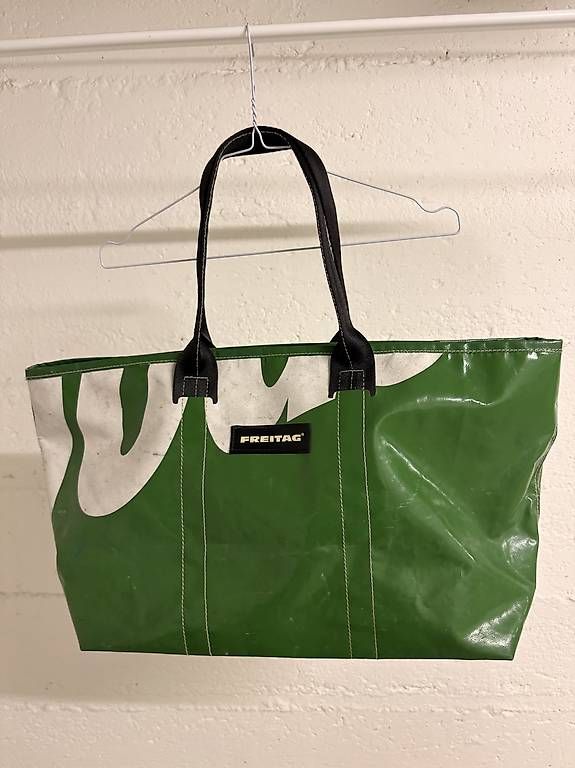 Freitag Borse: FREITAG Shopper – Usato da Thun venduto da lordani