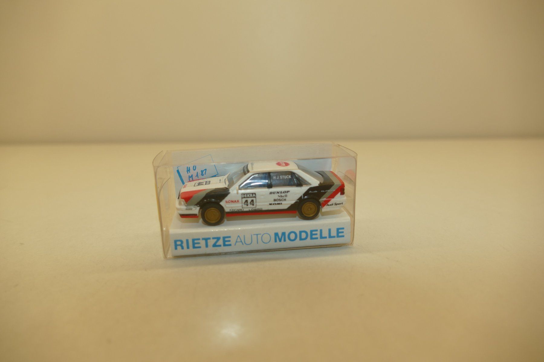 Rietze Modellini d'auto: Rietze 1:87: Audi V8 SMS #44 – Nuovo (secondo la descrizione) da Niederhasli venduto da Flash32