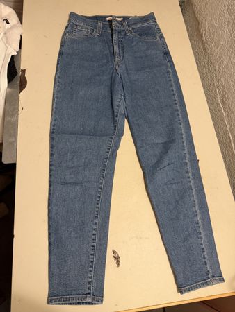 Jeans Levi's High Waisted Taper blau Grösse 25 gebraucht