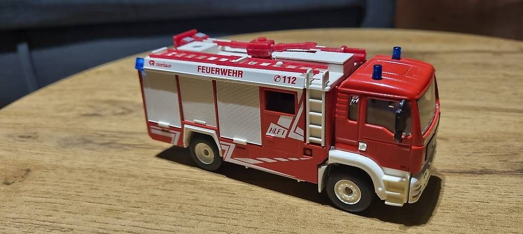 Modellini d'auto: Feuerwehr Siku 2101 – Usato da Landquart venduto da Predi91 3