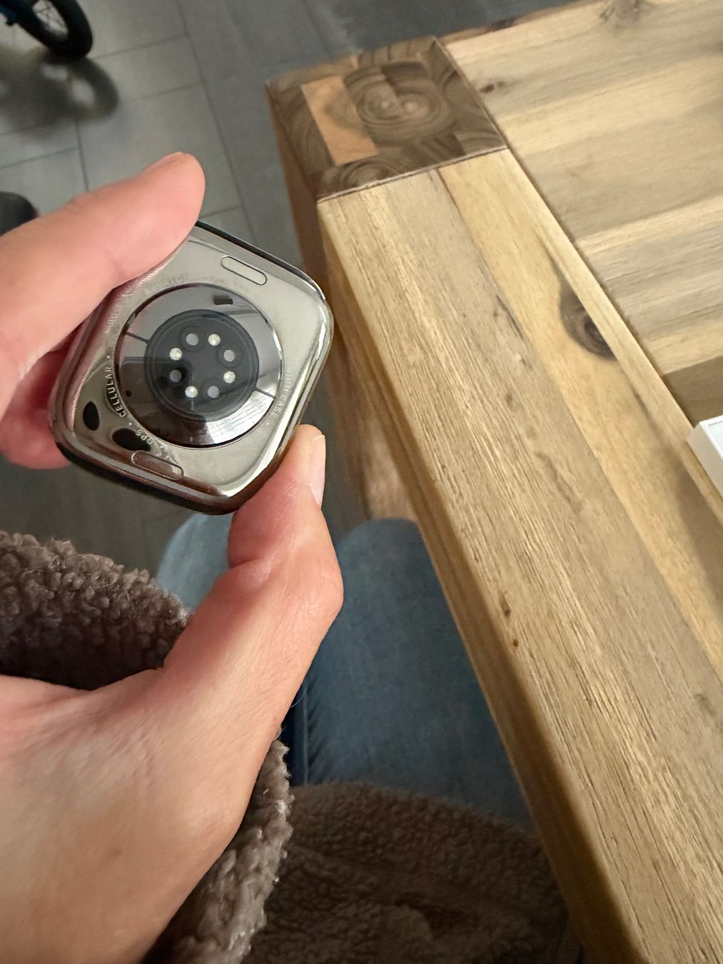 Apple Smartwatch: Apple Watch Series 11 46 mm, 5G Titan, ink. div.. Armbänder – Nuovo (secondo la descrizione) da Pfaffnau venduto da Sternli86 1