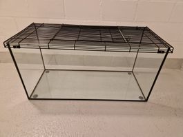 Terrarium mit Ausrüstung und Transferbox für Zwerghamster