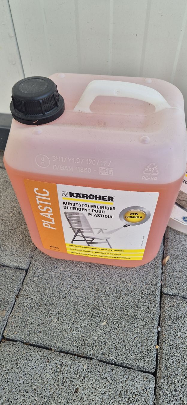 Kärcher Toutes les machines: Kärcher Kunststoffreiniger  – Neuf avec emballage d'origine à Grenchen par Heja1604 2