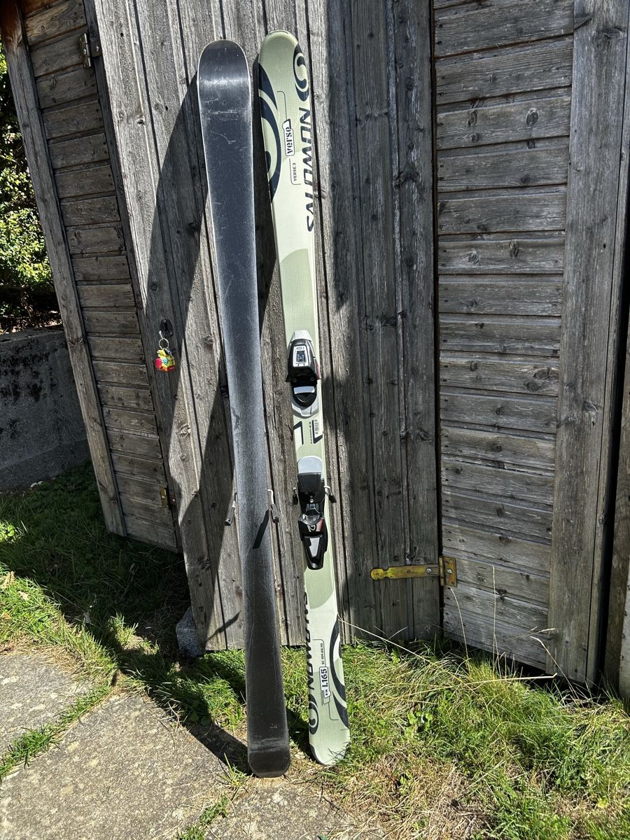 Salomon Skis: Skis Salomon 165cm – Gebraucht aus Reconvilier von ako_6n9m 1