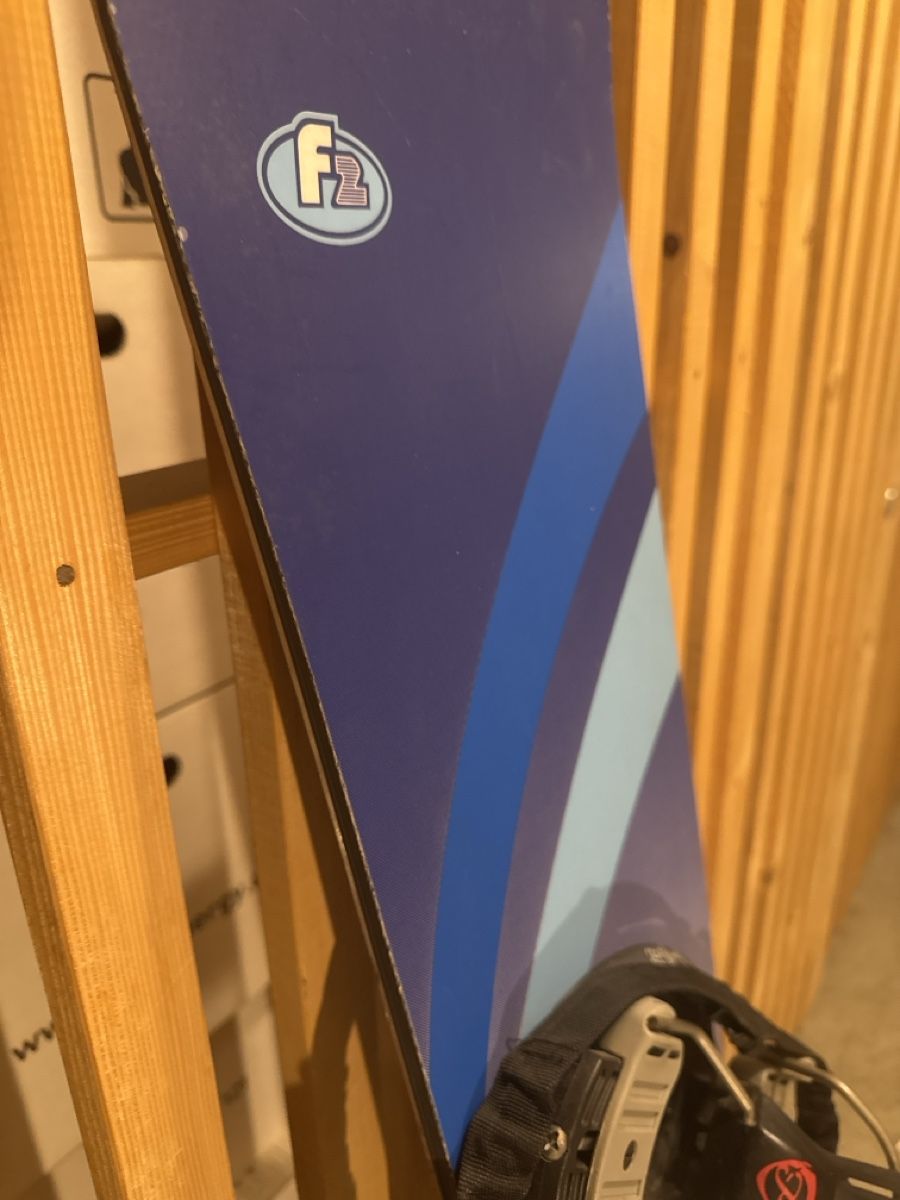 Board: Snowboard 159cm Bindungen inkl., Speedboard F2 – Usato da Schliern b. Köniz venduto da amo_lln9 9