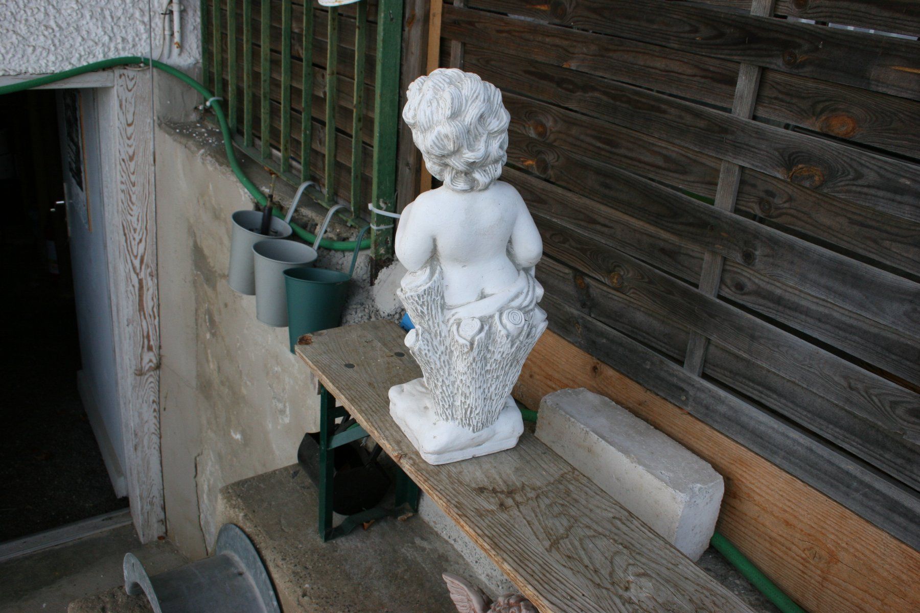 Statuette: 2 STEINFIGUREN (ENGELSTIL) – Usato da Wauwil venduto da Vintagesky 9