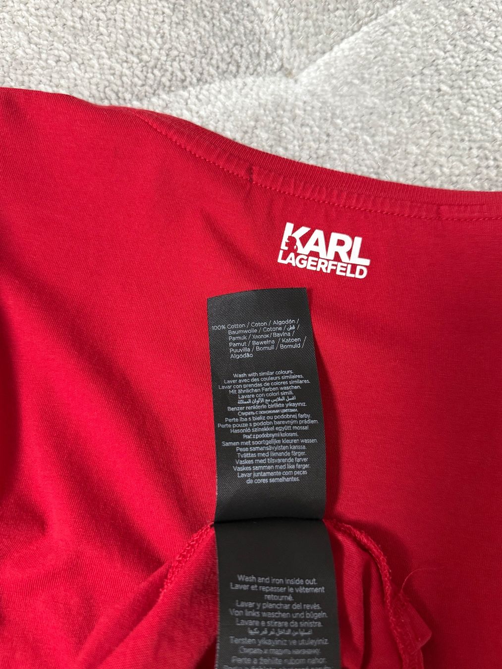 Karl Lagerfeld T-shirt: KARL LAGERFELD T-Shirt Gr.S – Usato da Uetikon am See venduto da Fraufox1 6