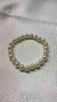Perlen Armband elastisch weiss guter Zustand