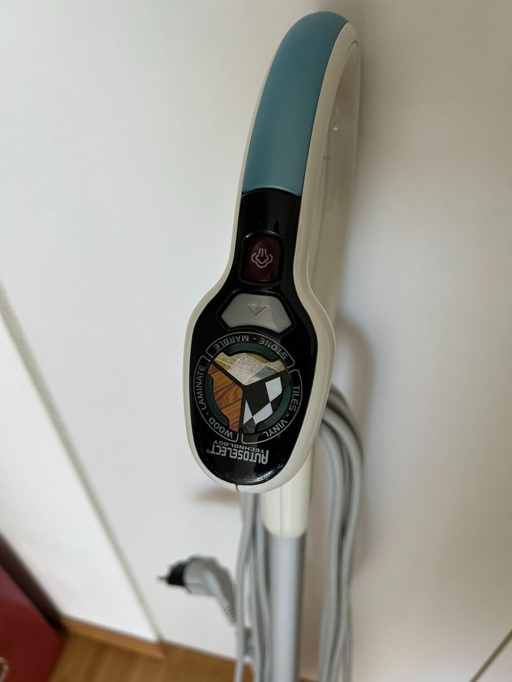 Nettoyeurs à vapeur: Top Black&Decker Steamer mit diversem Zubehör – D'occasion à Zürich par Contabolo 1