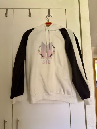 Pull BTS taille M