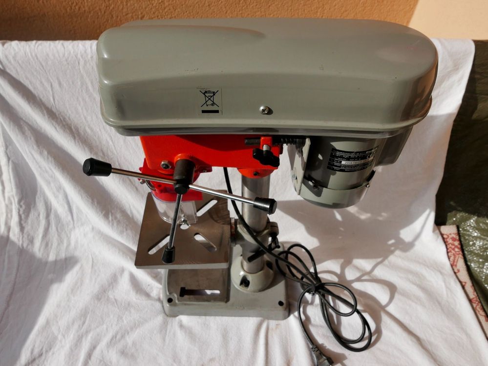 Säulenbohrmaschine "Einhell SB 401/1" | Kaufen auf Ricardo