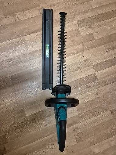 Bosch Tous les outils: Bosch Heckenschere  AHS 55-20 Li – D'occasion à Solothurn par Pe.Ry 2