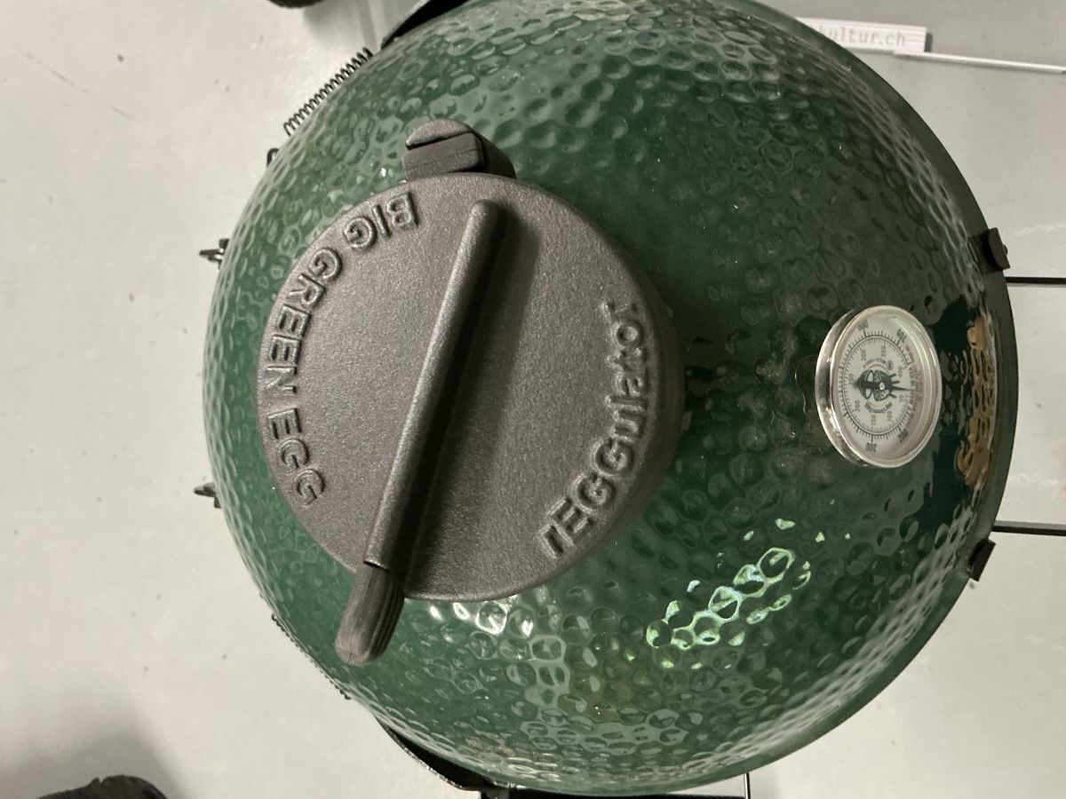 Big Green Egg Griglie: Big Green Egg Medium Grill with Stand, unbenutzt – Nuovo e nell'imballaggio originale da Aesch ZH venduto da Shoper1 3
