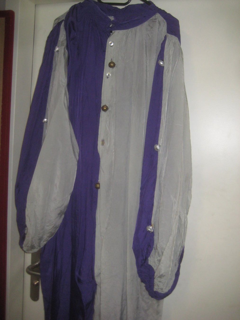Costumi: FASNACHT     KLEID – Usato da Uster venduto da flocke1 1