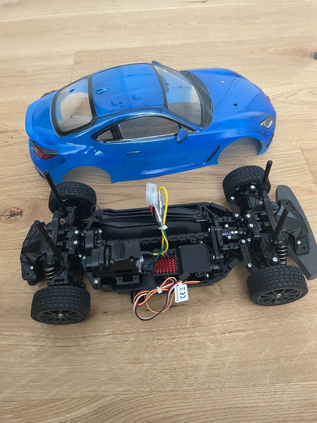 Tamiya RC Kits de montage: Tamiya Subaru BRZ ZD8   Chassis TT-02 – Neuf (Voir description) à Horgen par otto490 4