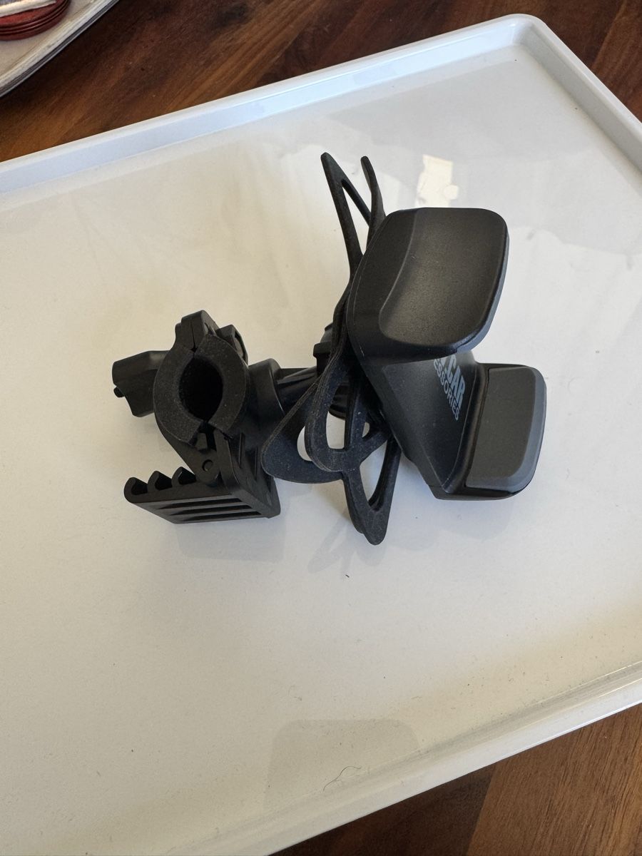 Pezzi di ricambio: New phone holder for bike – Nuovo (secondo la descrizione) da Zürich venduto da kri_zhv2